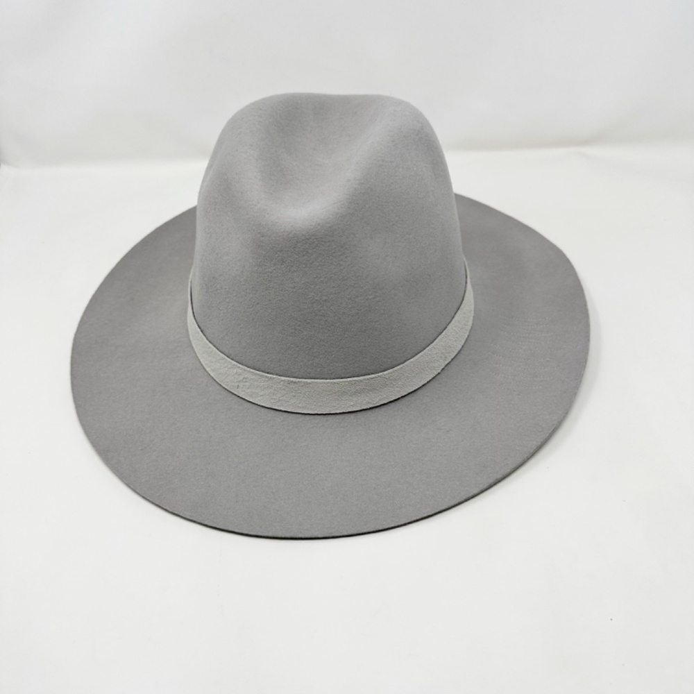 KIN The Label Wool Packable Essential Hat in Cloud